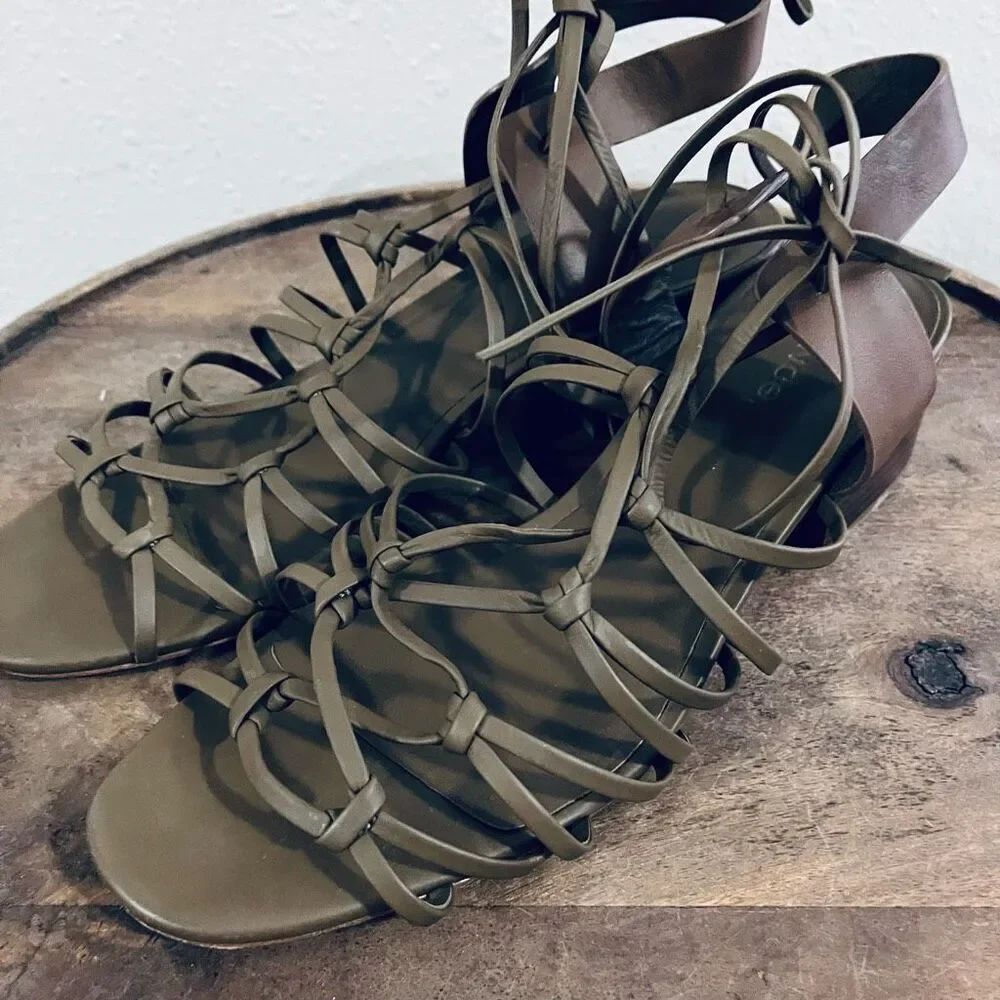 VINCE Beaumont Knotted Leather Gladiator Sandals Women’s 9